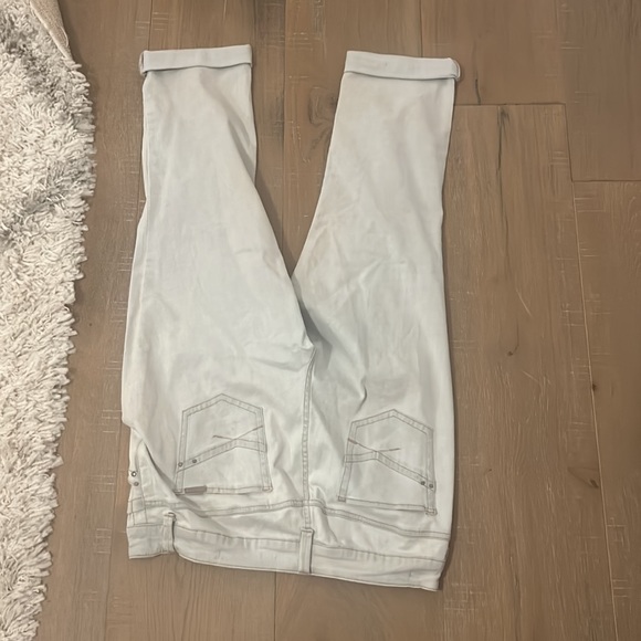 Chicos So Slimming Jeans - Picture 2 of 2